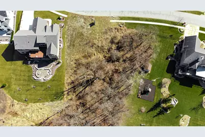 8892 Calumet Avenue, Saint John, IN 46373 - Photo 2