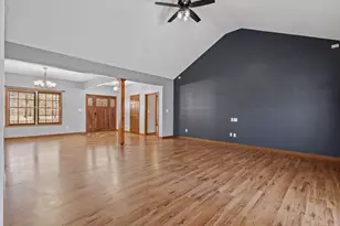 10485 Mattie Ln, Wheatfield, IN 46392 - Photo 6
