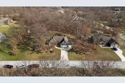 10485 Mattie Lane, Wheatfield, IN 46392 - Photo 4