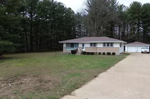 306 Martin Dr, Trail Creek, IN 46360 - Photo 1