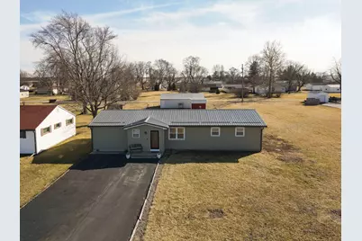 315 W Railroad Street, Kentland, IN 47951 - Photo 2