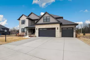 9543 Corydalis Ave, Saint John, IN 46373 - Photo 1