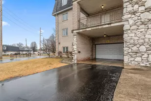 8220 Harrison Ave, Munster, IN 46321 - Photo 26