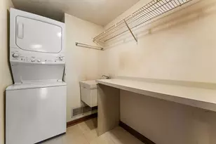 8220 Harrison Ave, Munster, IN 46321 - Photo 18