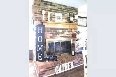 12900 Walnut Hill Drive, Lakeville, IN 46536 - Photo 6