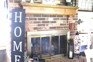 12900 Walnut Hill Dr, Lakeville, IN 46536 - Photo 6