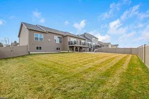 1430 Tate Dr, Schererville, IN 46375 - Photo 12