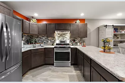 17300 Brookwood Drive, Lowell, IN 46356 - Photo 8