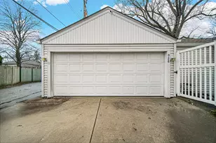 928 176th St, Hammond, IN 46324 - Photo 22