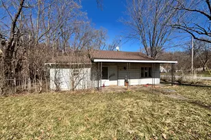 52 E 36th Ave, Hobart, IN 46342 - Photo 1