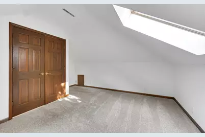 2102 Emmett Court, Valparaiso, IN 46385 - Photo 20