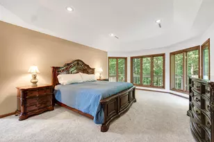 2102 Emmett Ct, Valparaiso, IN 46385 - Photo 16