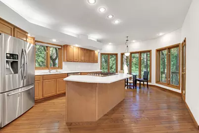 2102 Emmett Court, Valparaiso, IN 46385 - Photo 12