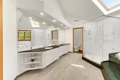 2102 Emmett Court, Valparaiso, IN 46385 - Photo 18