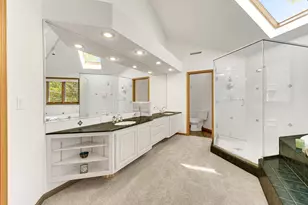 2102 Emmett Ct, Valparaiso, IN 46385 - Photo 18