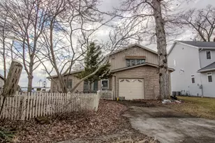 6105 S State Rd 10, Knox, IN 46534 - Photo 16