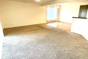 2741 Georgetowne Dr, Highland, IN 46322 - Photo 8