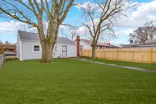 4024 Tyler St, Gary, IN 46408 - Photo 12