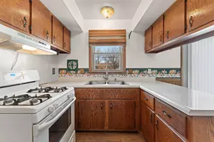 756 Imperial Rd, Valparaiso, IN 46385 - Photo 12