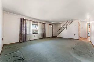 756 Imperial Rd, Valparaiso, IN 46385 - Photo 6