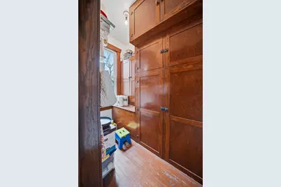 404 Indiana Avenue, Valparaiso, IN 46383 - Photo 4