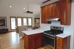 8508 Pine Ave, Gary, IN 46403 - Photo 12