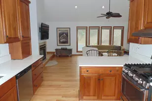 8508 Pine Ave, Gary, IN 46403 - Photo 12