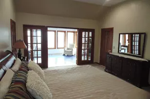 8508 Pine Ave, Gary, IN 46403 - Photo 32