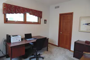 8508 Pine Ave, Gary, IN 46403 - Photo 22