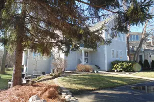 8508 Pine Ave, Gary, IN 46403 - Photo 2