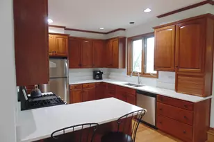 8508 Pine Ave, Gary, IN 46403 - Photo 12