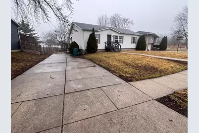 2394 W 61st Place, Merrillville, IN 46410 - Photo 2