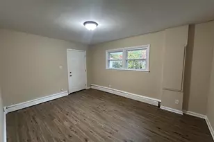 1359 State St, Hobart, IN 46342 - Photo 12