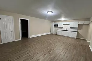 1359 State St, Hobart, IN 46342 - Photo 2