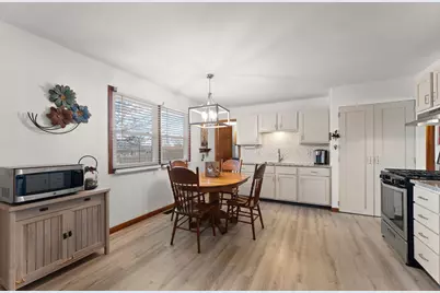 415 Sequoia Drive, Valparaiso, IN 46385 - Photo 8