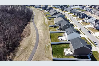 3910 Iron Gate Drive, Valparaiso, IN 46385 - Photo 4