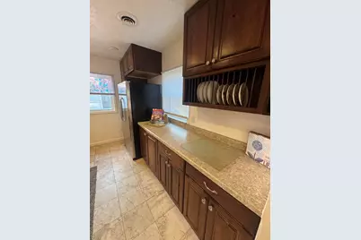 714 N Carroll Avenue, Michigan City, IN 46360 - Photo 4
