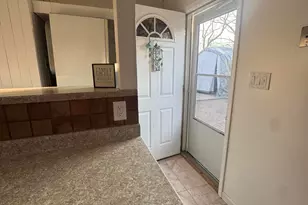 714 N Carroll Ave, Michigan City, IN 46360 - Photo 10