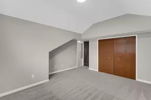 2325 Barbara Jean Dr, Schererville, IN 46375 - Photo 20