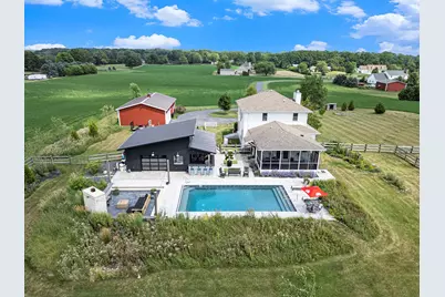 84 S 410 W, Valparaiso, IN 46385 - Photo 2