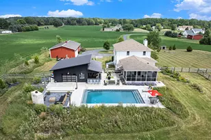 84 S 410 W, Valparaiso, IN 46385 - Photo 2