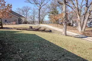 6351 S State Rd 10, Knox, IN 46534 - Photo 12