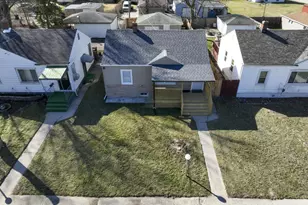 418 Dallas St, Gary, IN 46406 - Photo 16