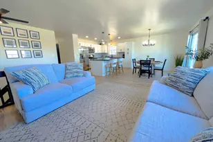 1065 Shoreline Rd, Crown Point, IN 46307 - Photo 12