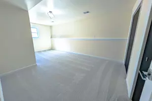 1065 Shoreline Rd, Crown Point, IN 46307 - Photo 28