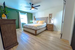 1065 Shoreline Rd, Crown Point, IN 46307 - Photo 16