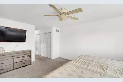 9993 Hunters Run, Saint John, IN 46373 - Photo 20