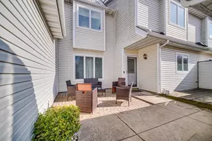 9993 Hunters Run, Saint John, IN 46373 - Photo 4