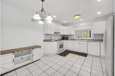 9993 Hunters Run, Saint John, IN 46373 - Photo 14