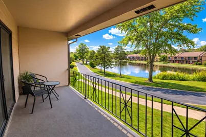 876 Jordan Circle, Schererville, IN 46375 - Photo 4